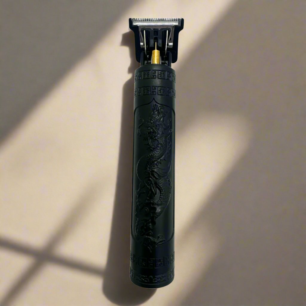 Black Beard Trimmer With Dragon Design. Cuts 0.5-4mm with included Guards.