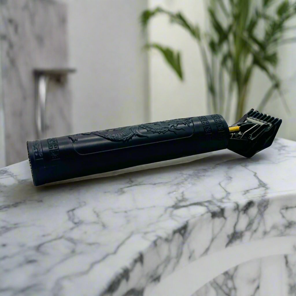 Black Beard Trimmer With Dragon Design. Cuts 0.5-4mm with included Guards.